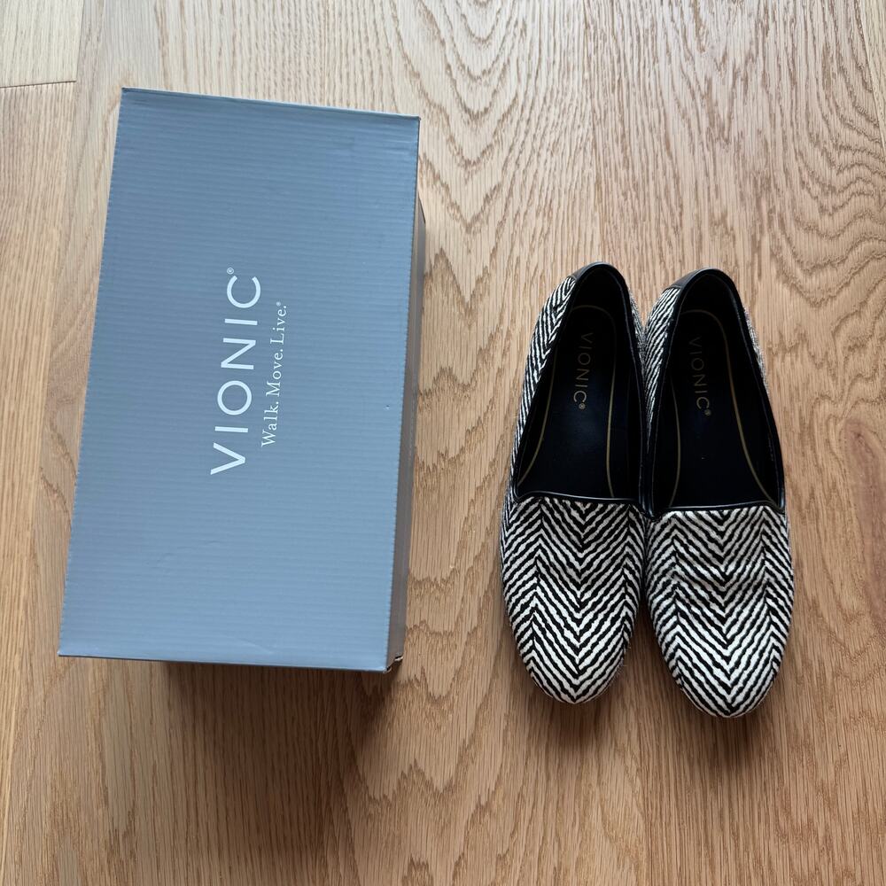Vionic Willa Loafers Size 6